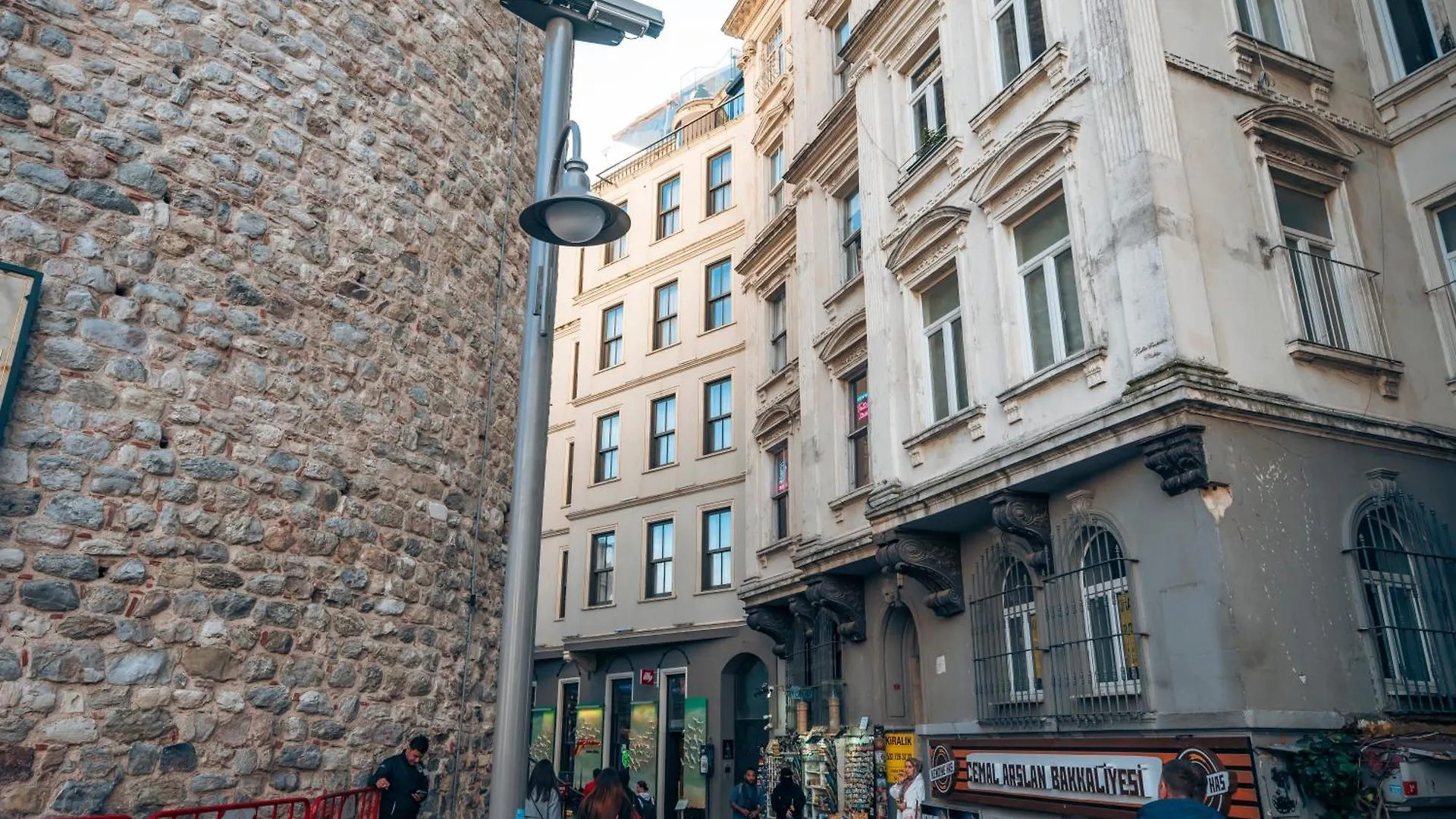 Kuledibi Suites, Historical 2-Bedroom Apartment No-7 Istanbul Turkey