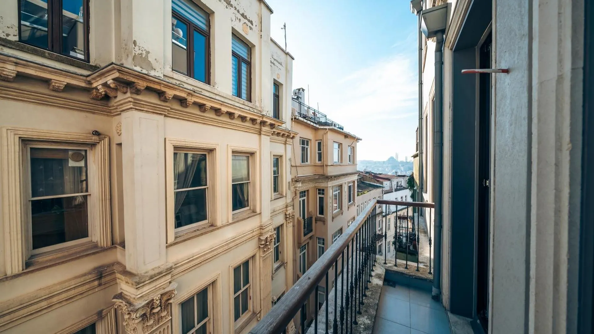 Kuledibi Suites, Historical 2-Bedroom Apartment No-7 Istanbul