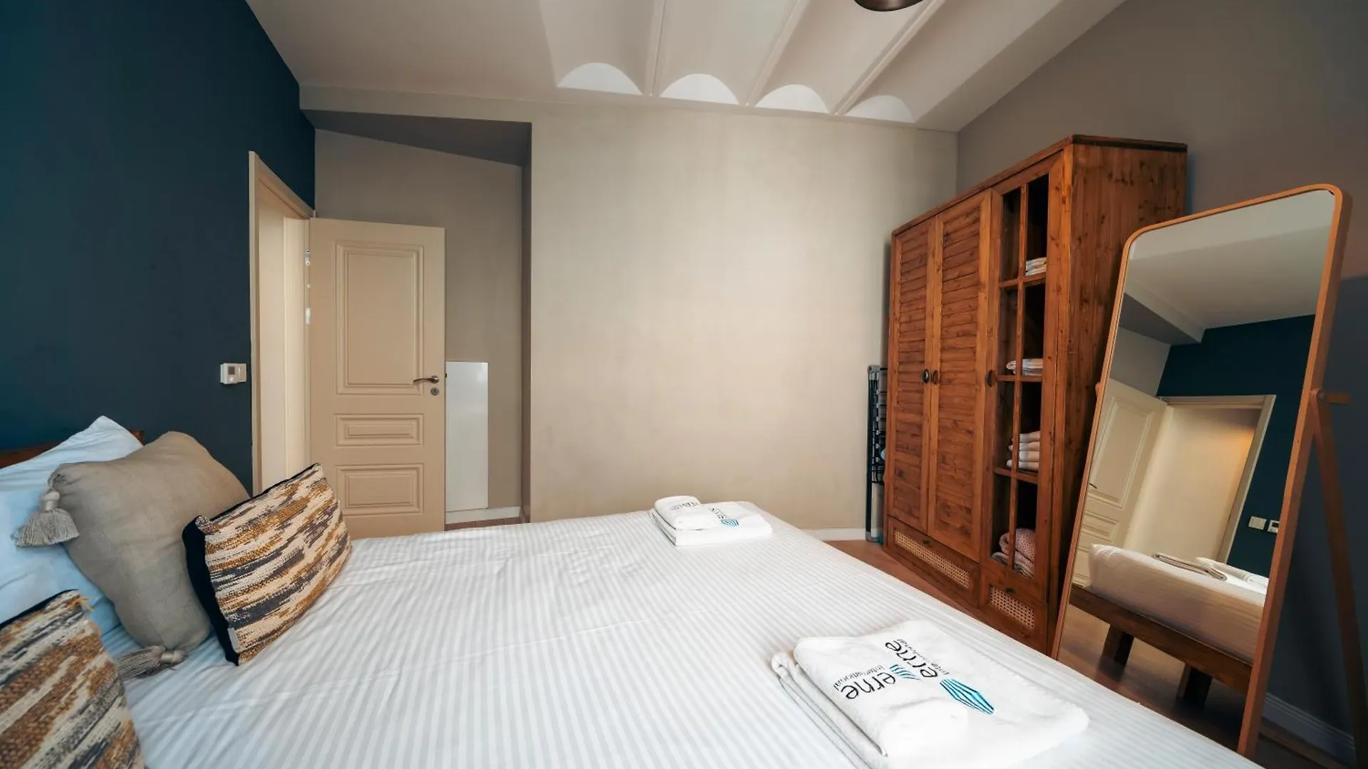 Kuledibi Suites, Historical 2-Bedroom Apartment No-7 Istanbul
