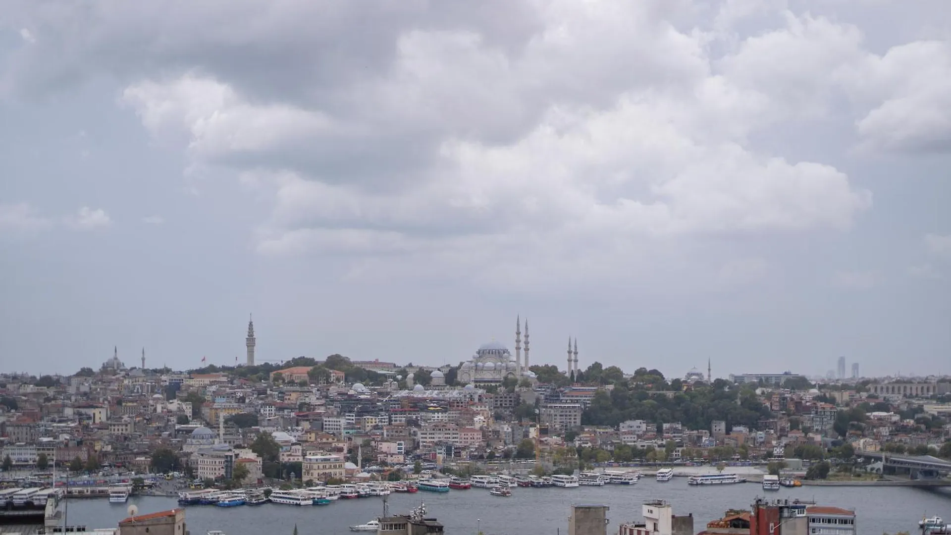 Kuledibi Suites, Historical 2-Bedroom Apartment No-7 Istanbul Turkey